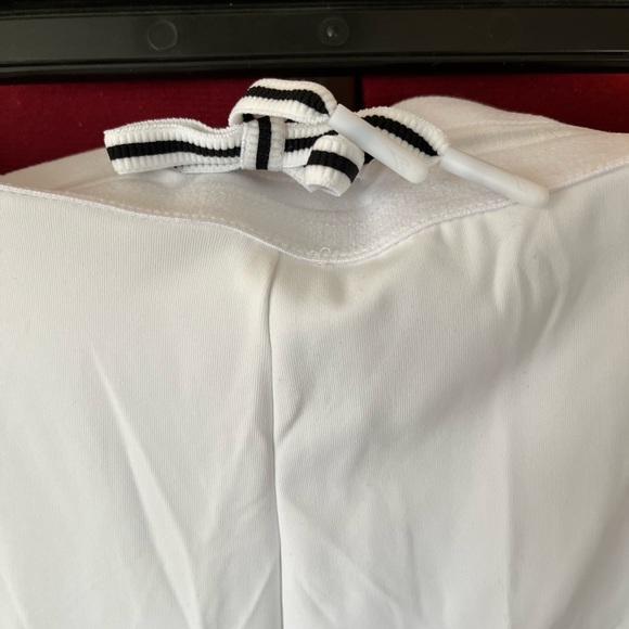 Casual style elastic white pants. Size L - Picture 4 of 5